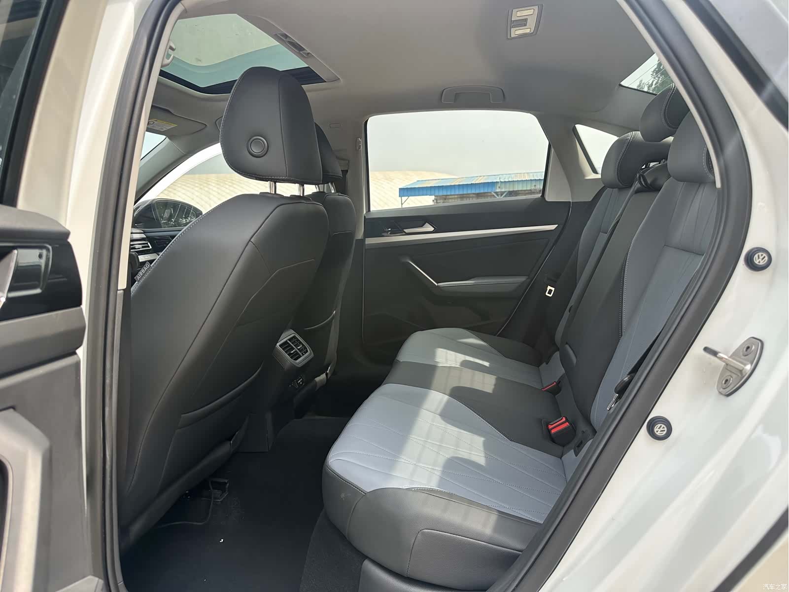 Volkswagen Lavida, 2023 15