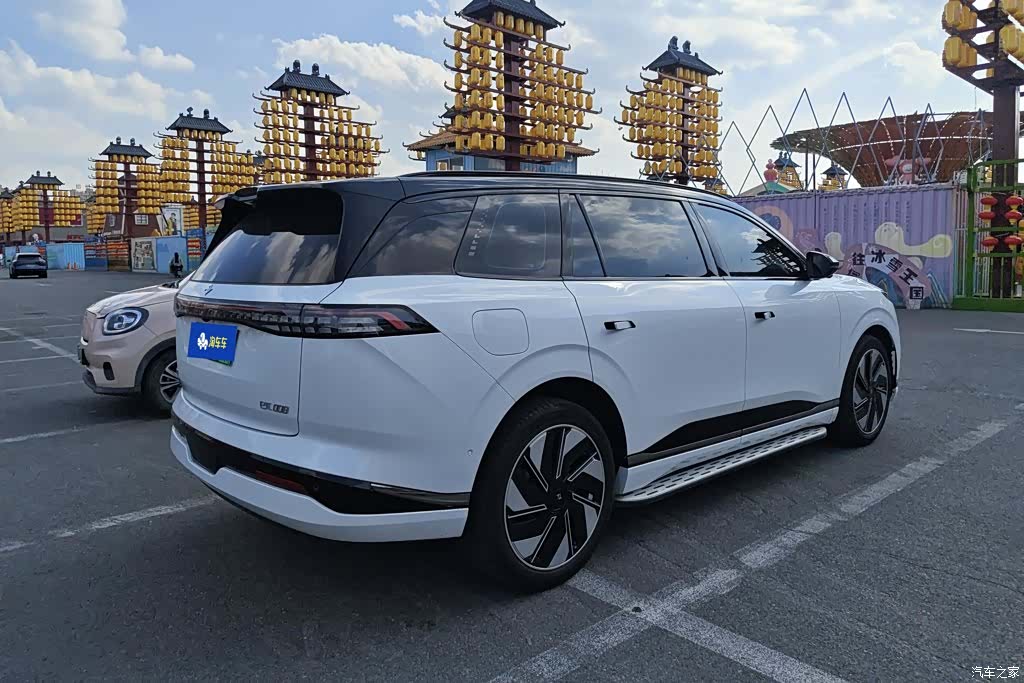 DongFeng eπ008, 2024 3