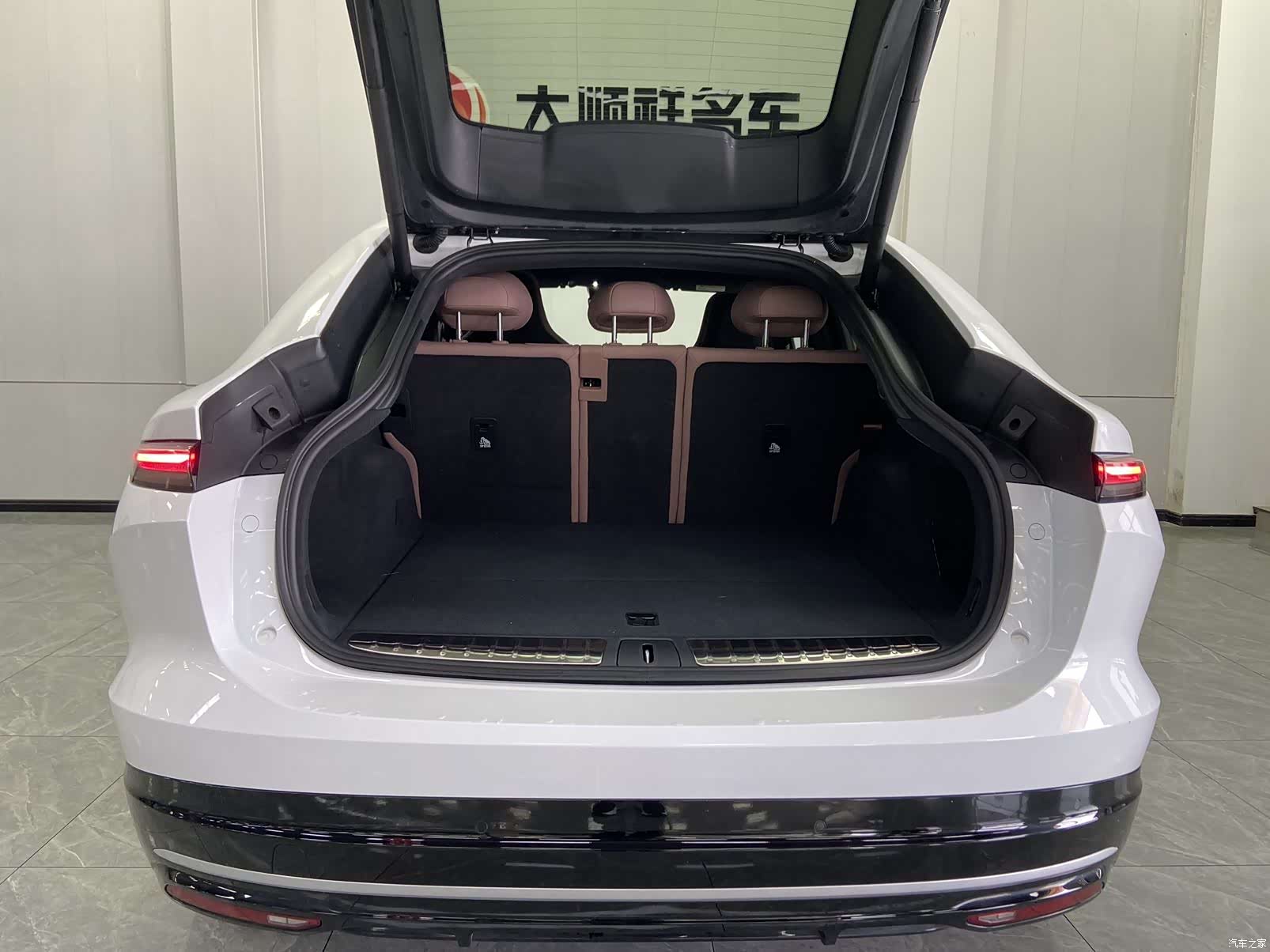 NIO EC6, 2025 15