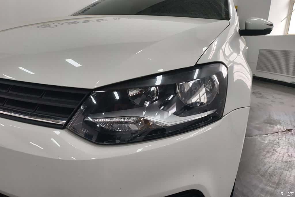 Volkswagen Polo, 2018 все фото