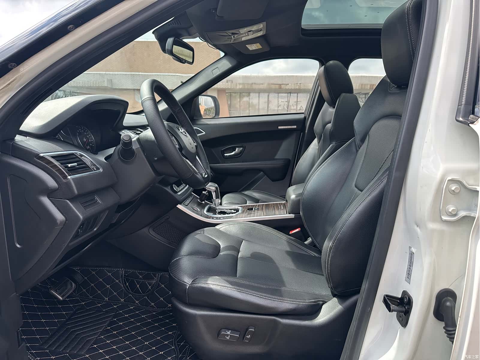 Landwind X7, 2015 9