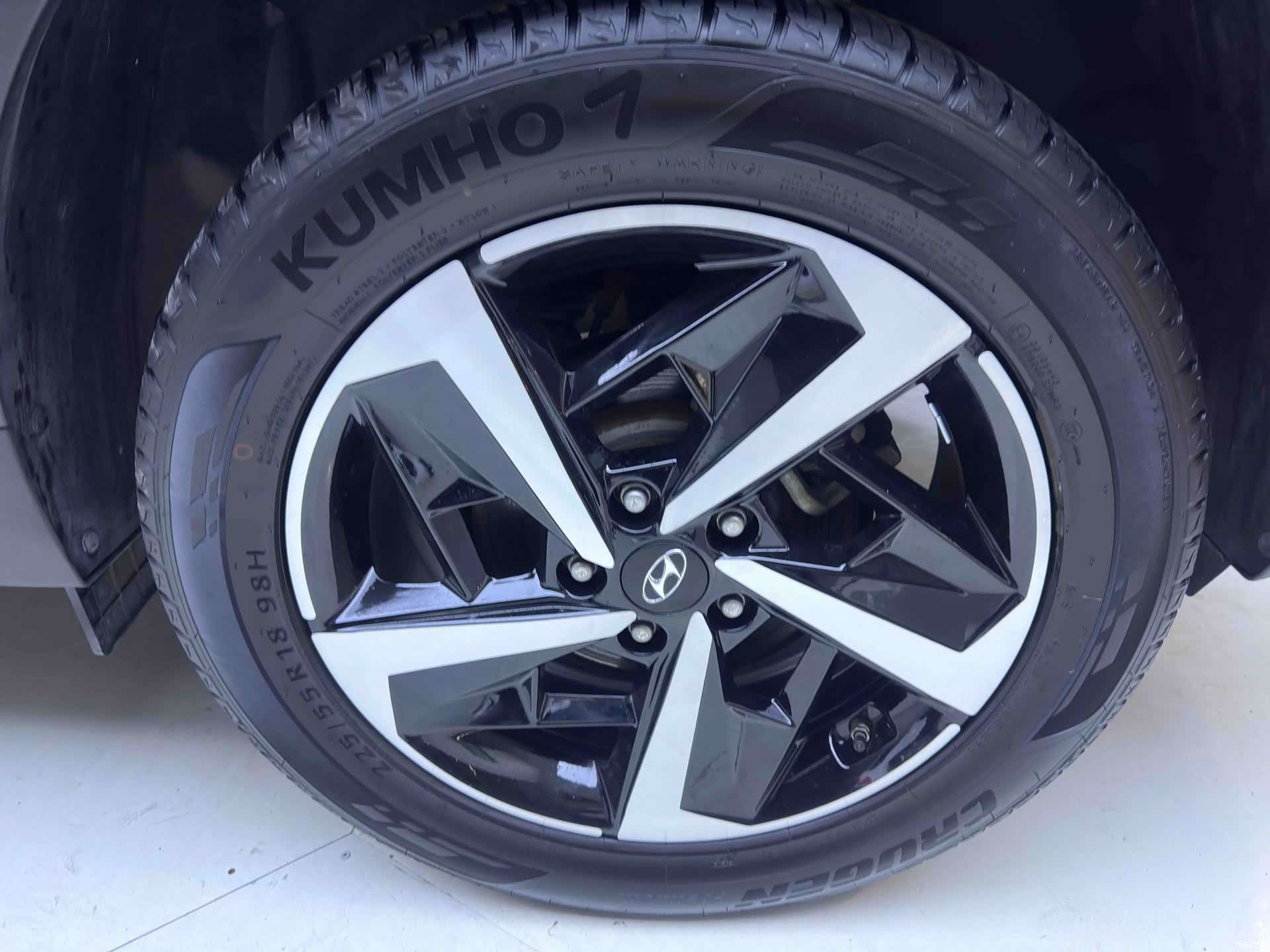 Hyundai ix35, 2023 22