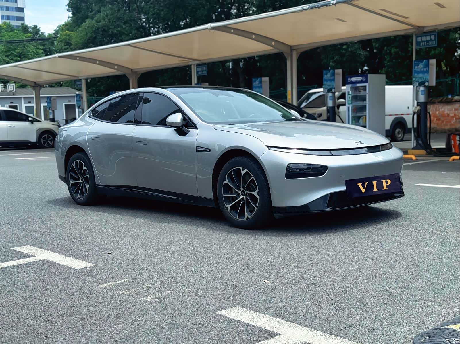 Xpeng P7, 2021 3