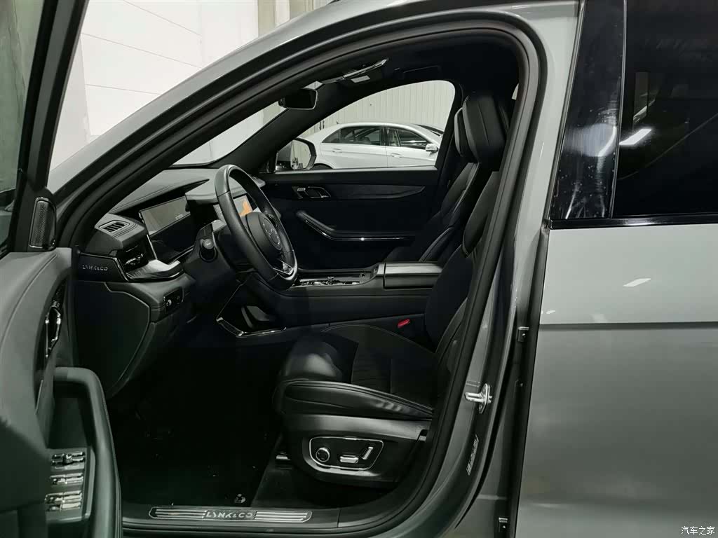 Lynk & Co 02, 2022 10