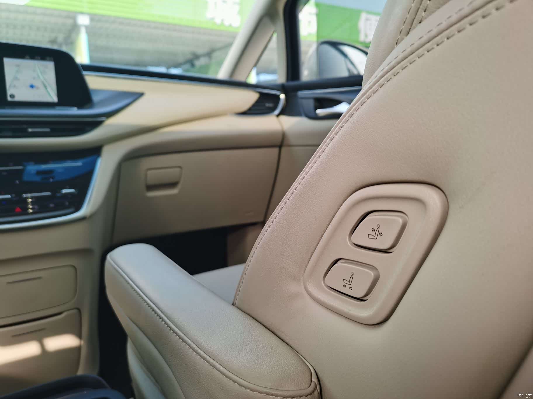 Buick GL8, 2023 18