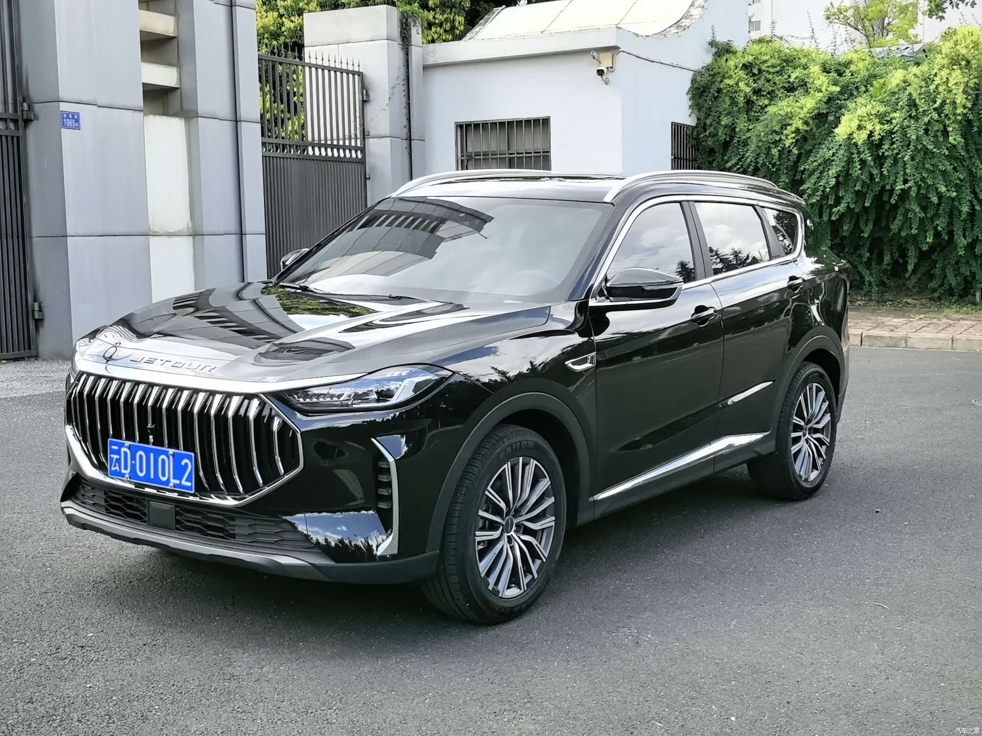 Jetour X70, 2025 1