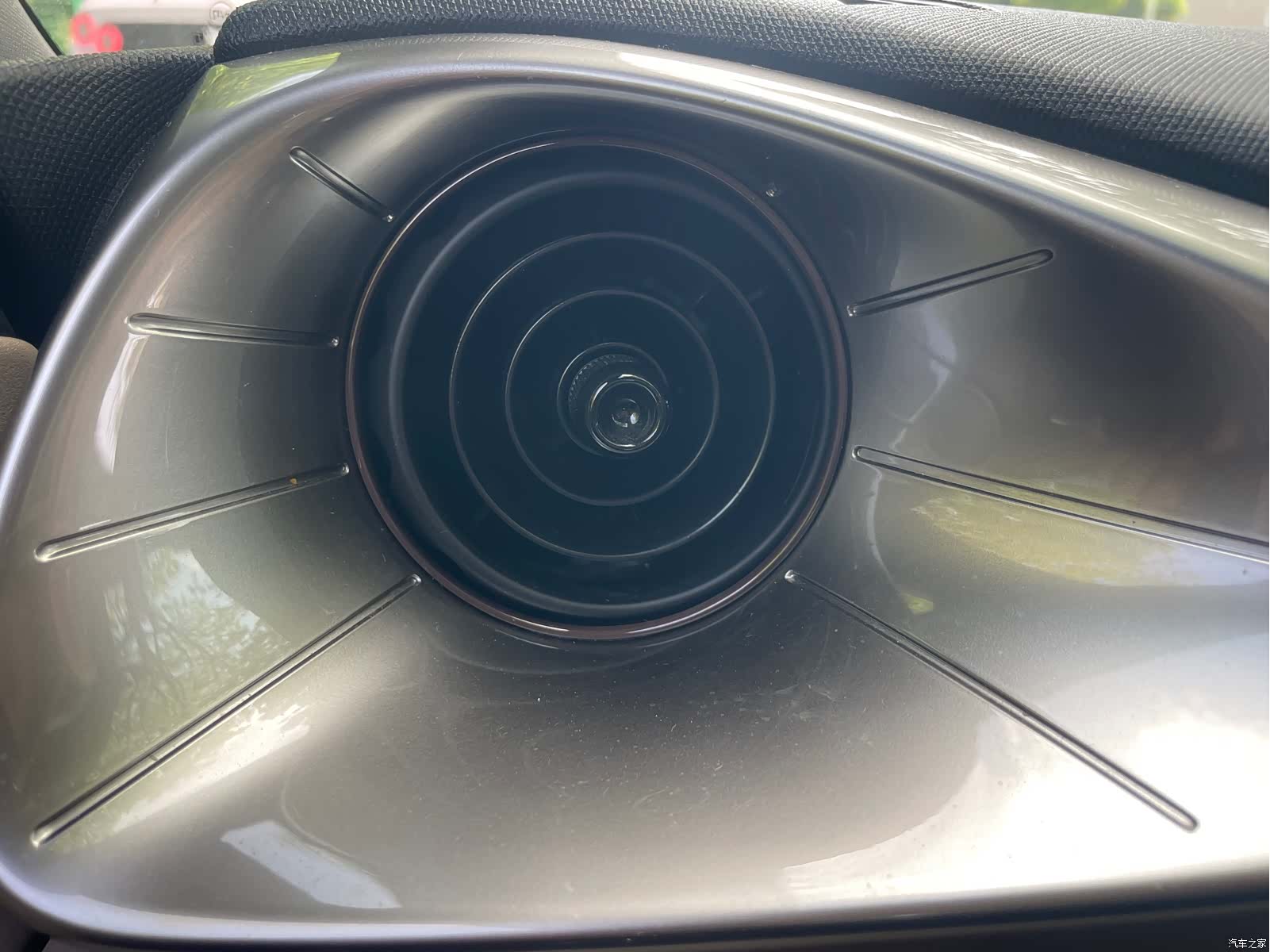 BYD Dolphin, 2023 28