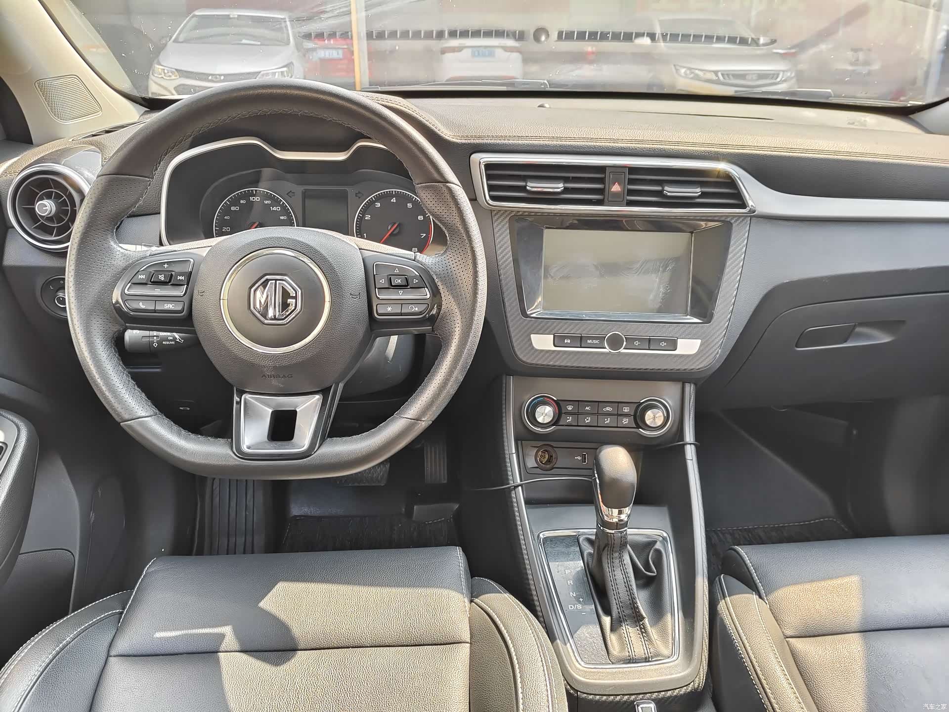 MG ZS, 2018 все фото