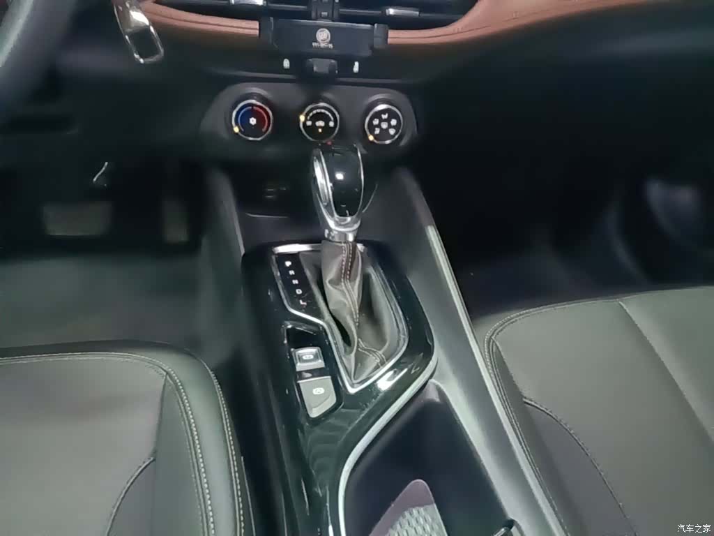 Buick Verano, 2021 14