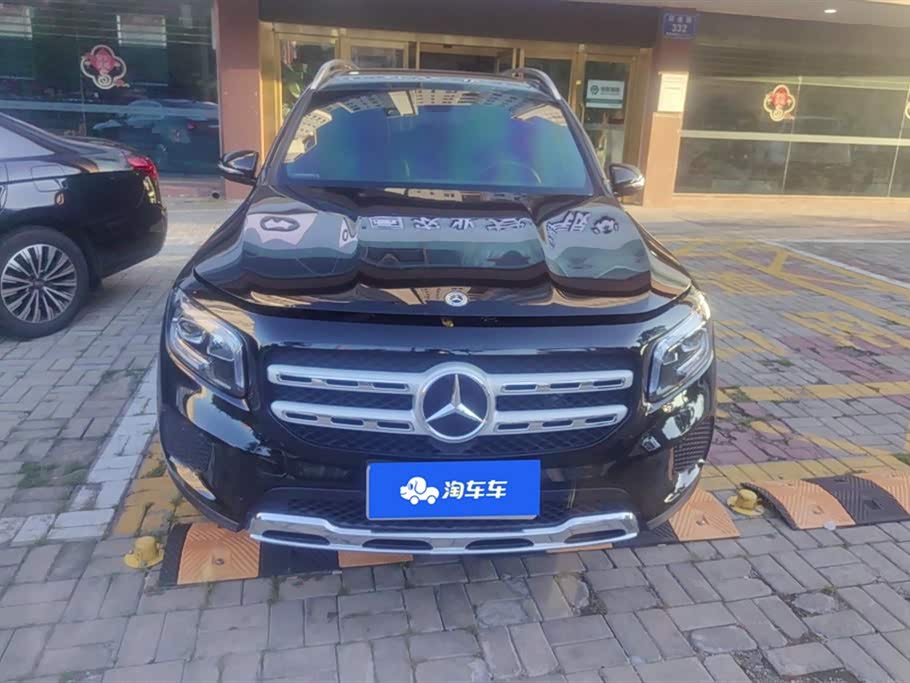 Mercedes-Benz GLB Mercedes-Benz GLB