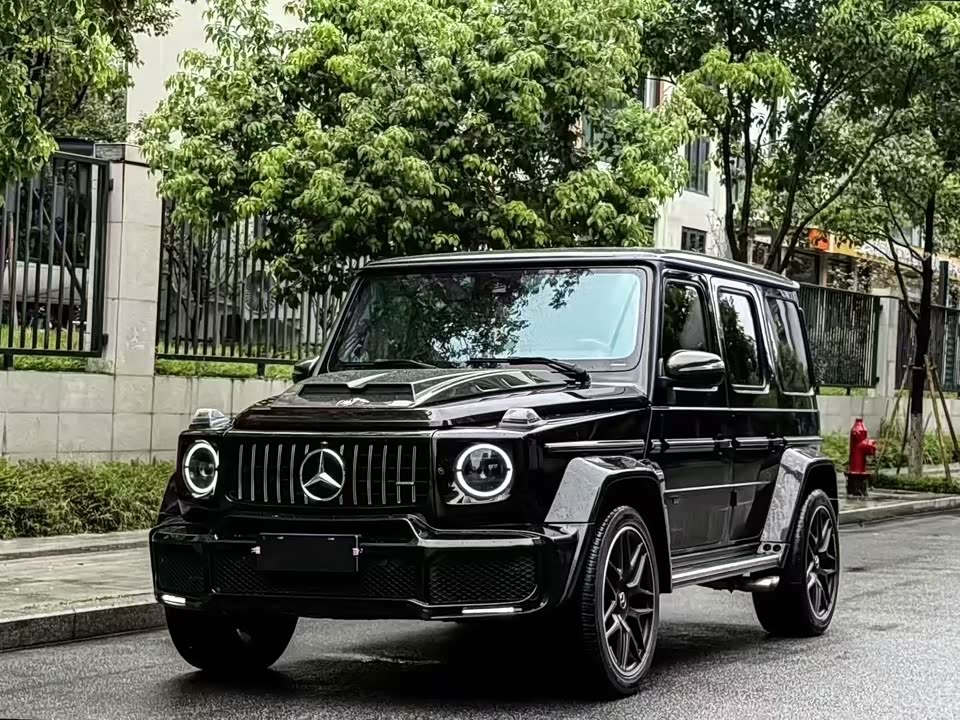 Mercedes-Benz G-class