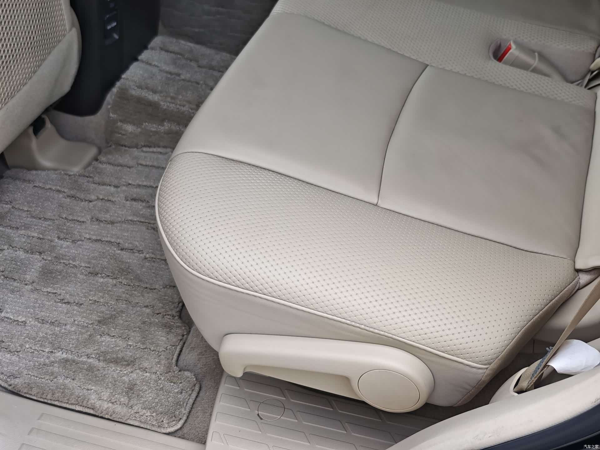 Toyota Prado, 2012 24