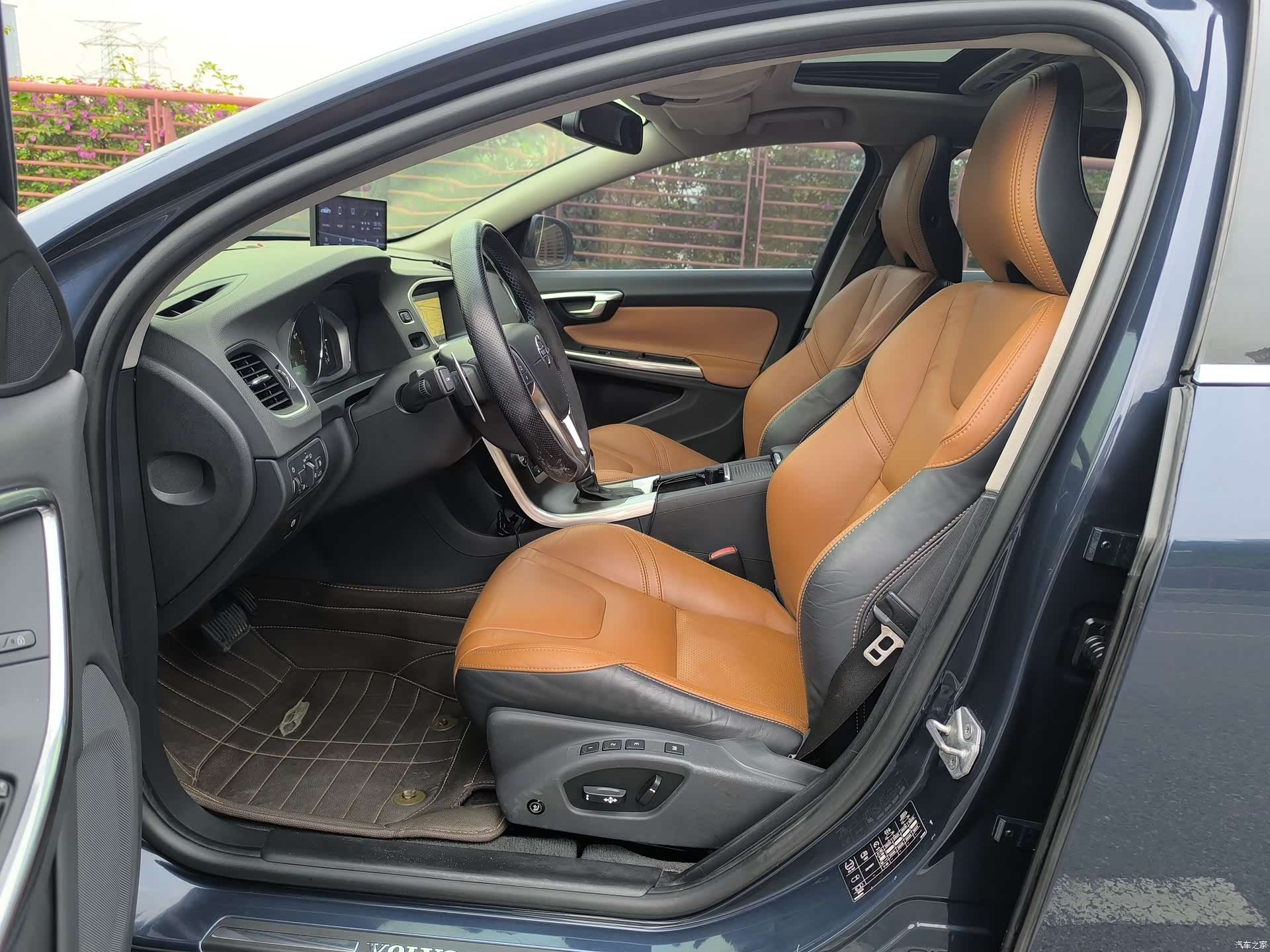 Volvo V60, 2014 11