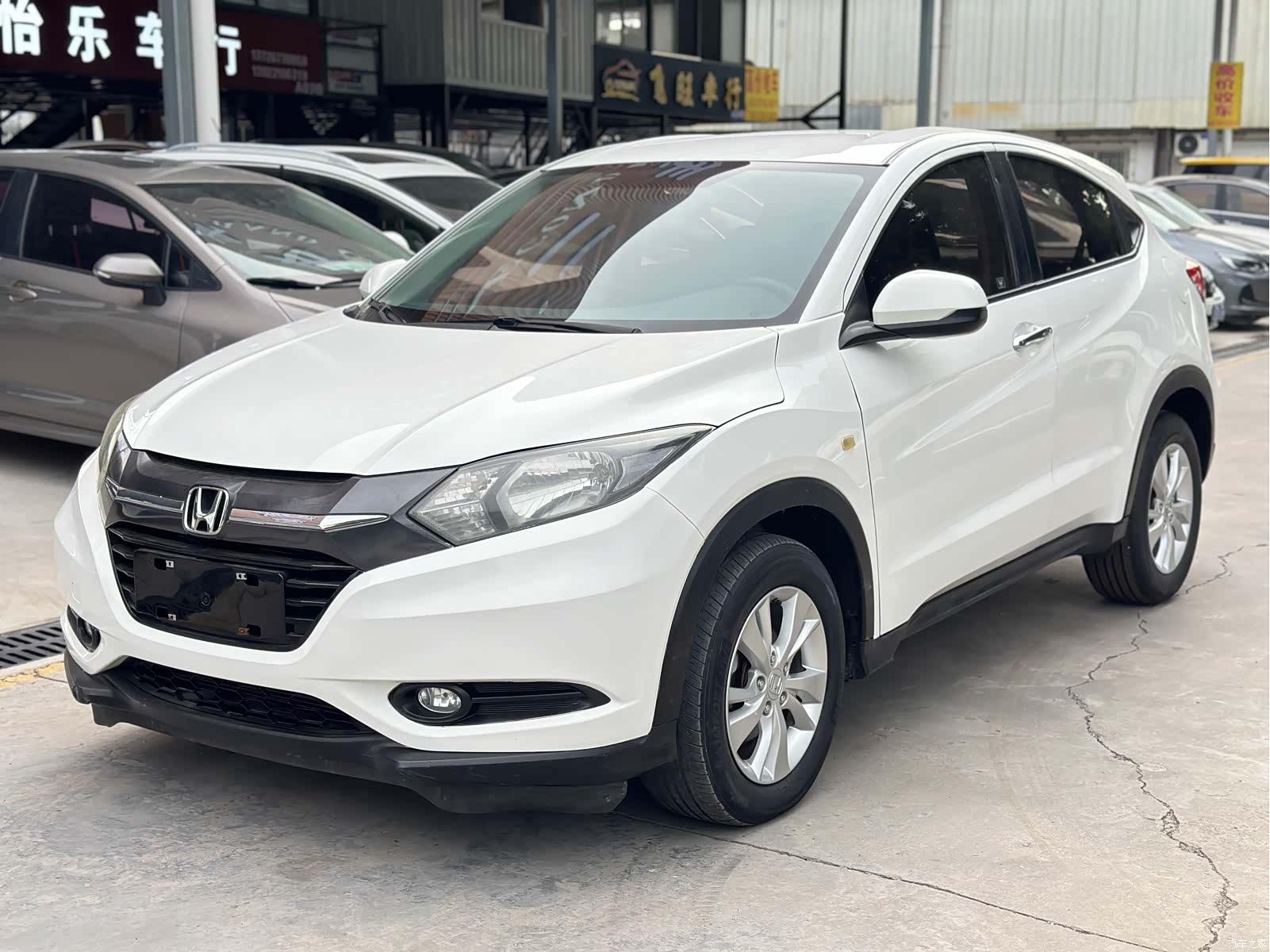 Honda Vezel, 2015 1