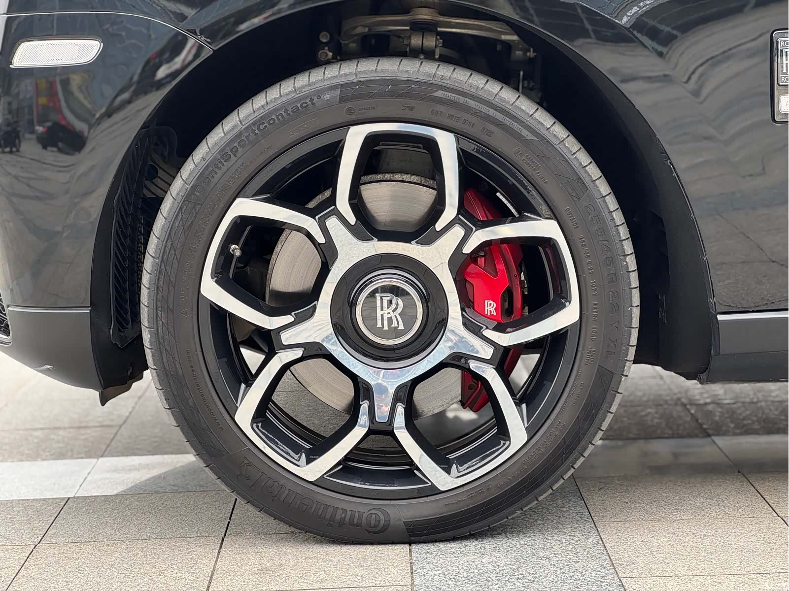 Rolls-Royce Cullinan, 2023 24