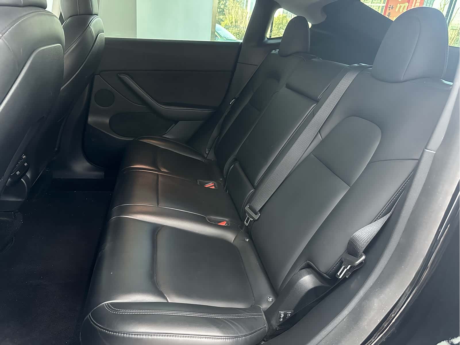 Tesla Model Y, 2021 21