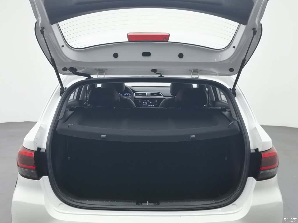 Kia KX, 2019 16