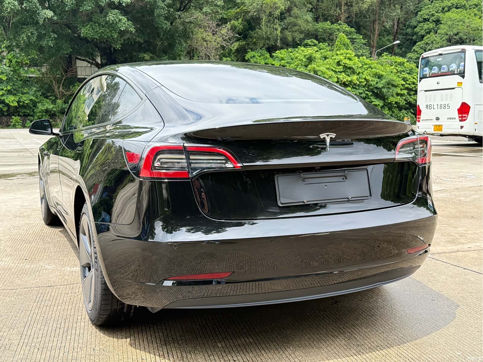 Tesla Model 3, 2022 14