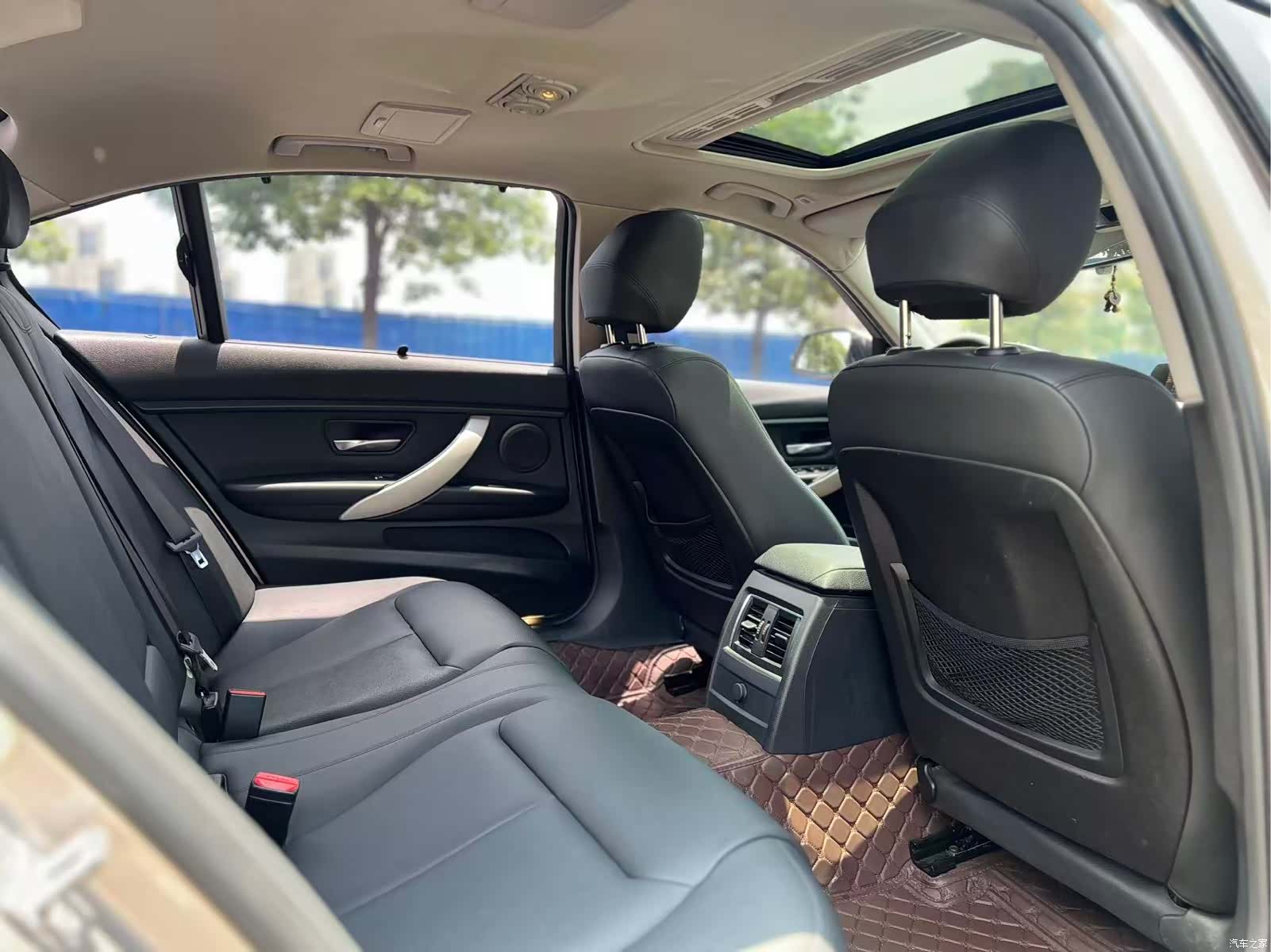 BMW 3 Series, 2016 10