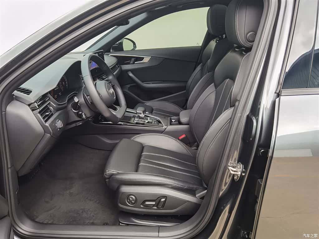 Audi A4L, 2023 13