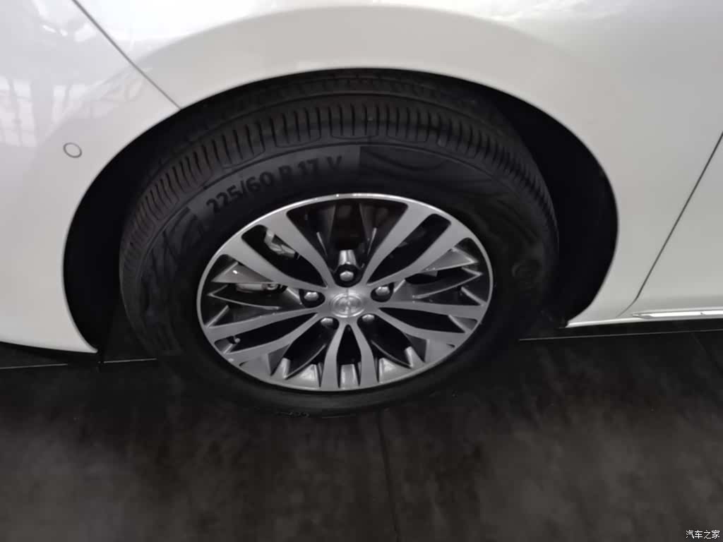 Buick GL8, 2023 23