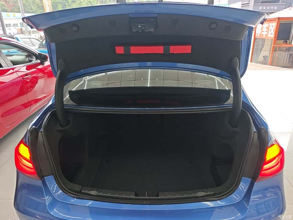 BMW 3 Series, 2018 19