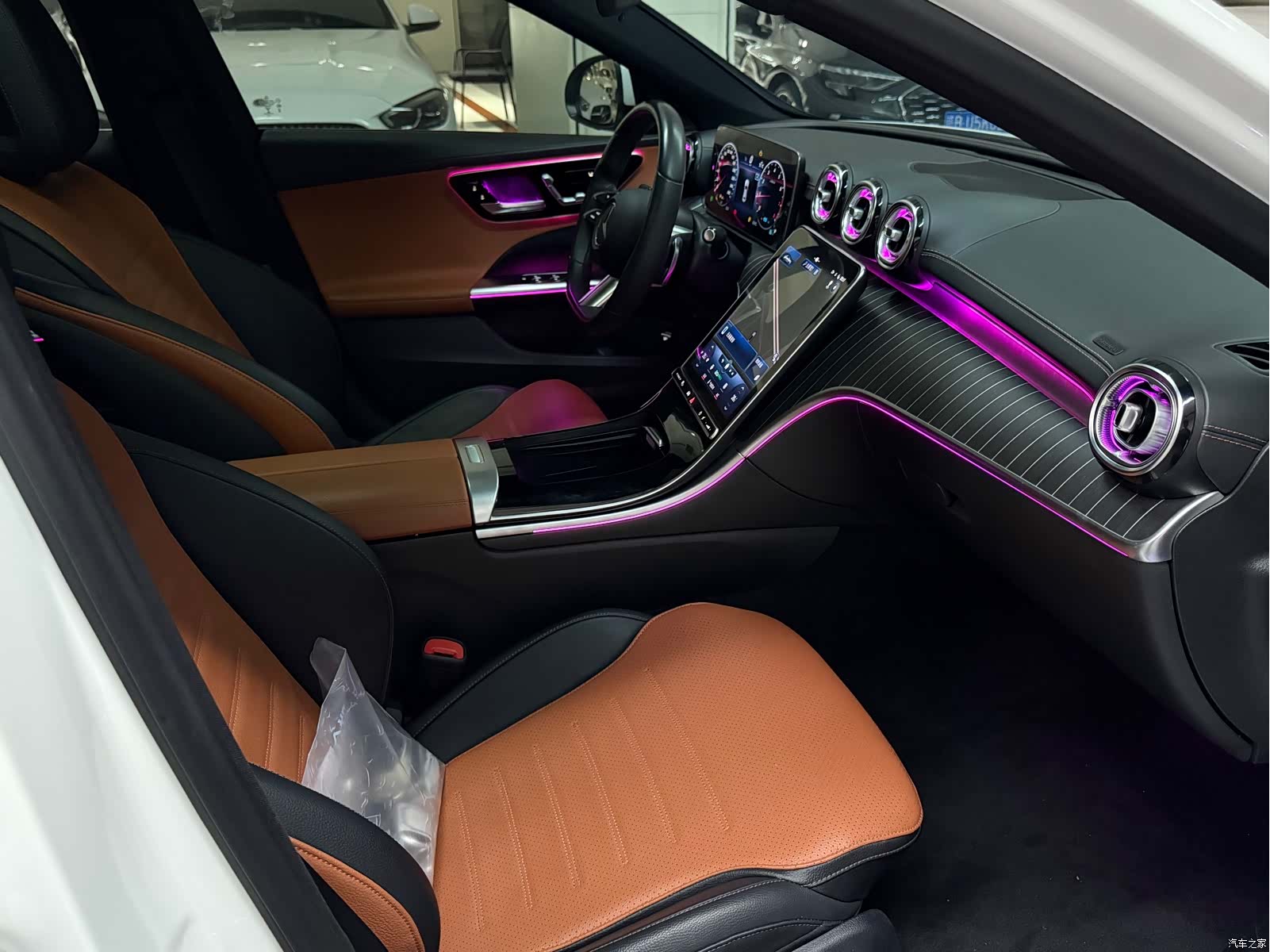 Mercedes-Benz C-Class, 2022 13