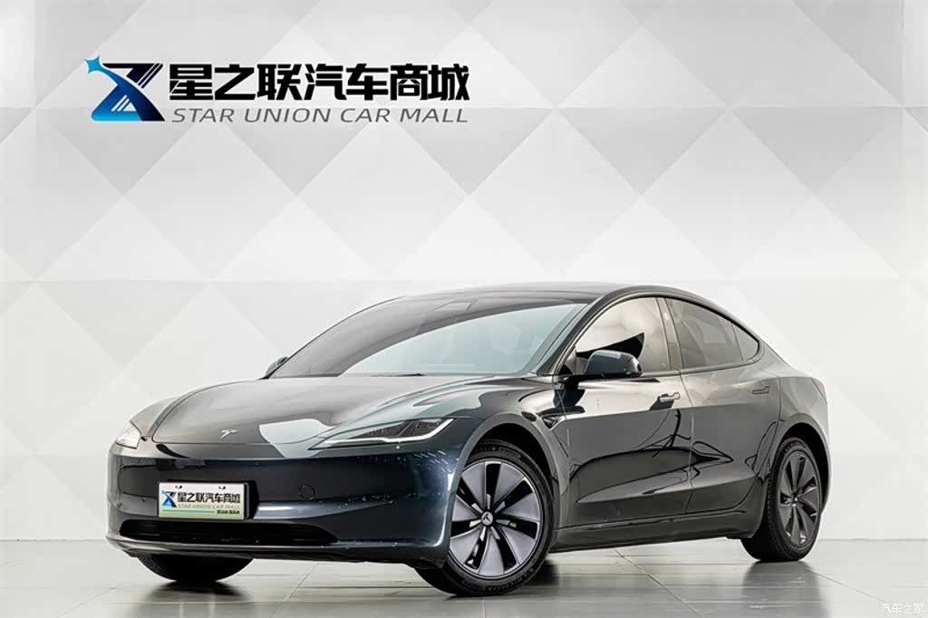 Tesla Model 3, 2024 1