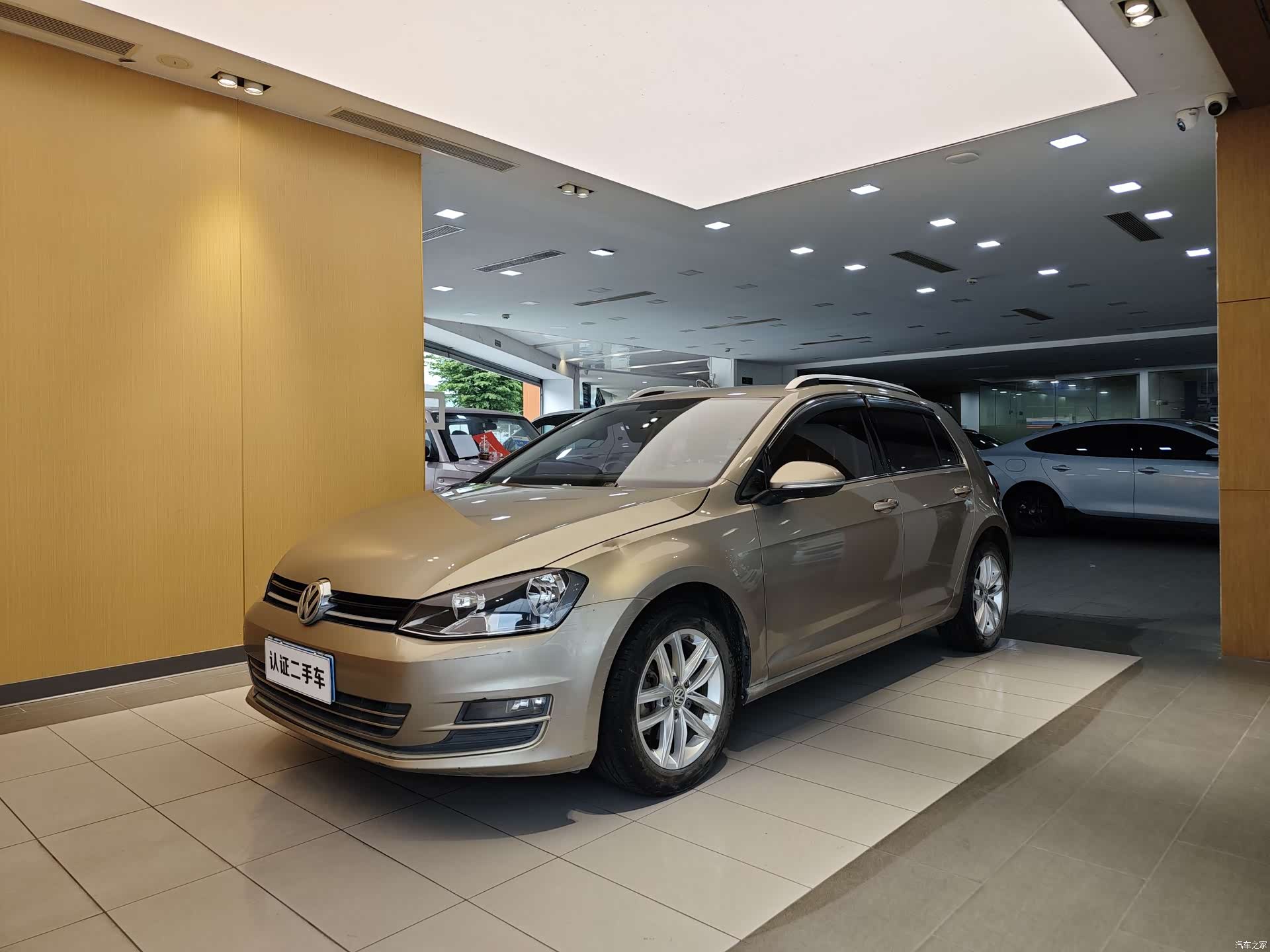Volkswagen Golf, 2016 1