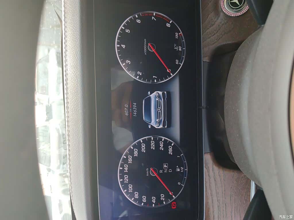 Mercedes-Benz E-Class, 2018 12