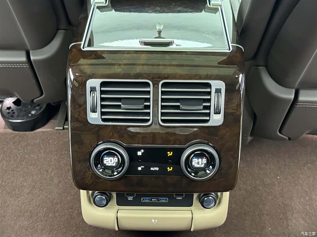 Land Rover Range Rover, 2022 12