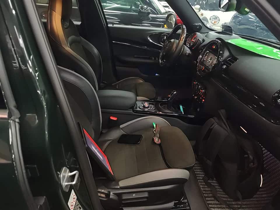 MINI JCW CLUBMAN
