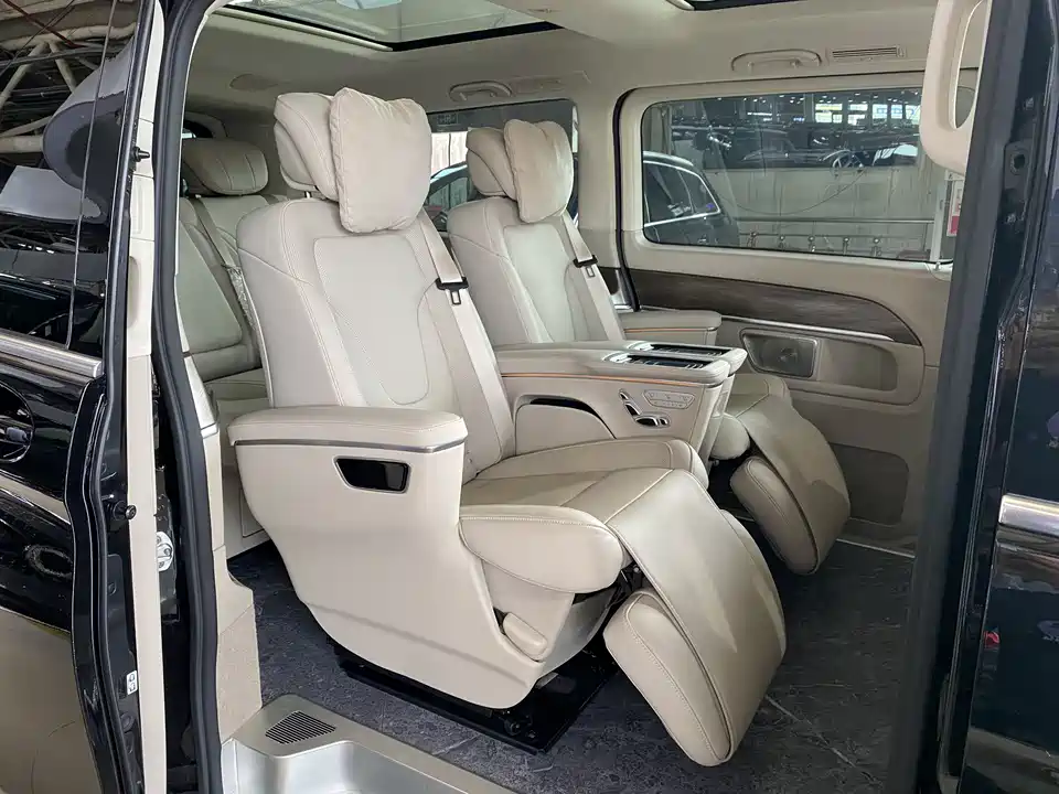 Mercedes-Benz V-class Mercedes-Benz V-class