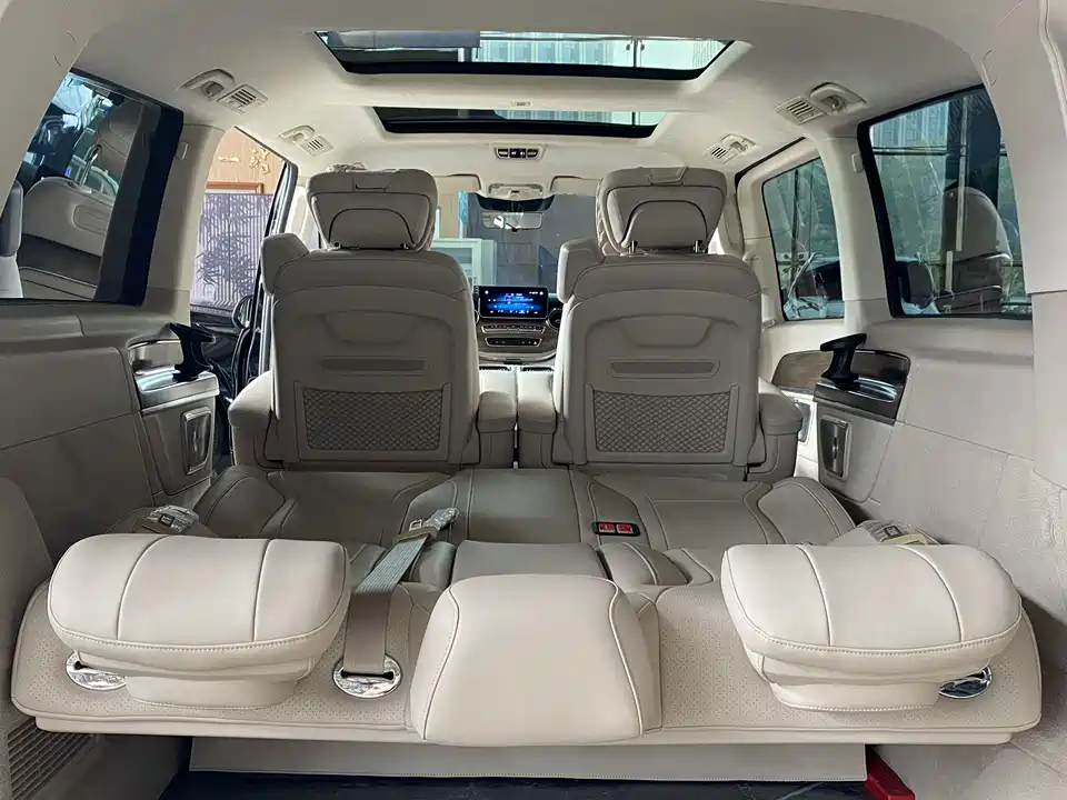 Mercedes-Benz V-class Mercedes-Benz V-class