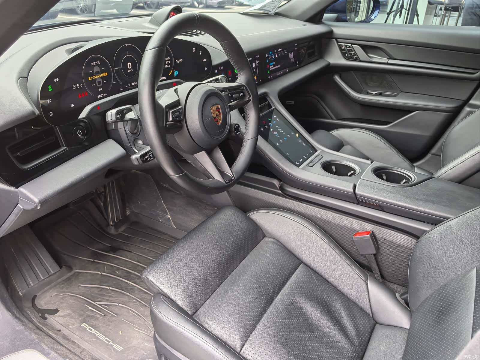 Porsche Taycan, 2021 12