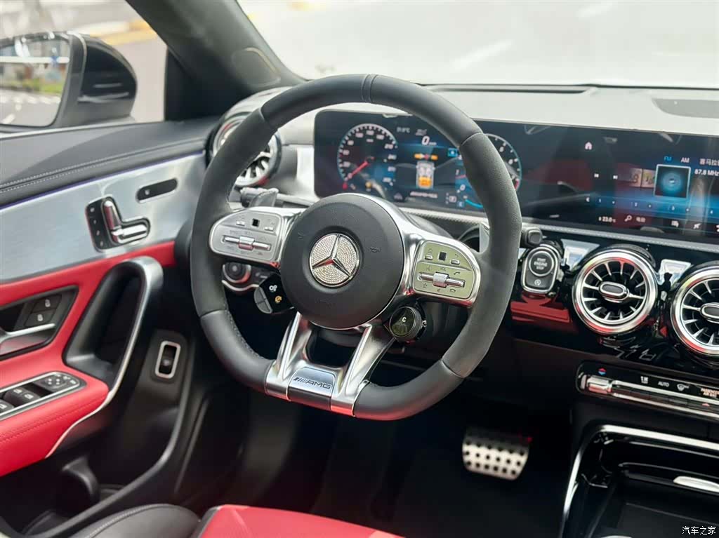 Mercedes-Benz CLA, 2022 18
