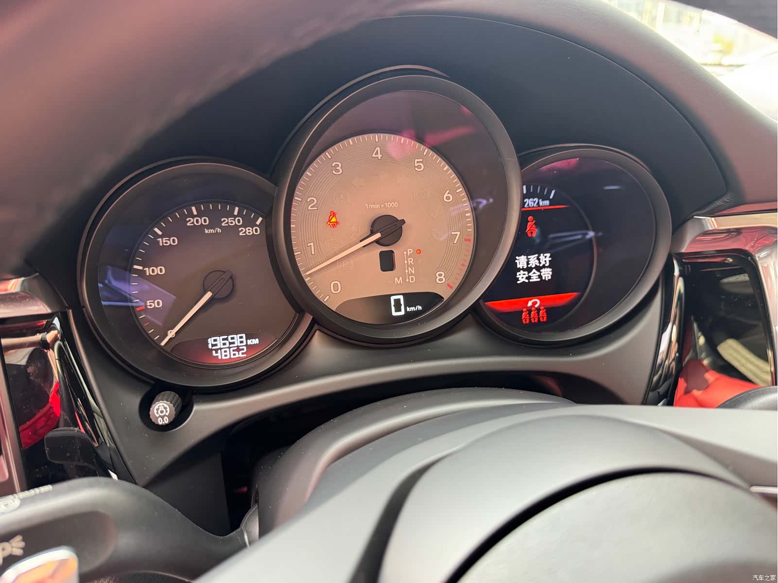 Porsche Macan, 2025 15