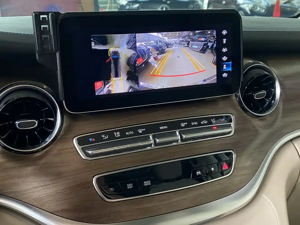 Mercedes-Benz V-class Mercedes-Benz V-class