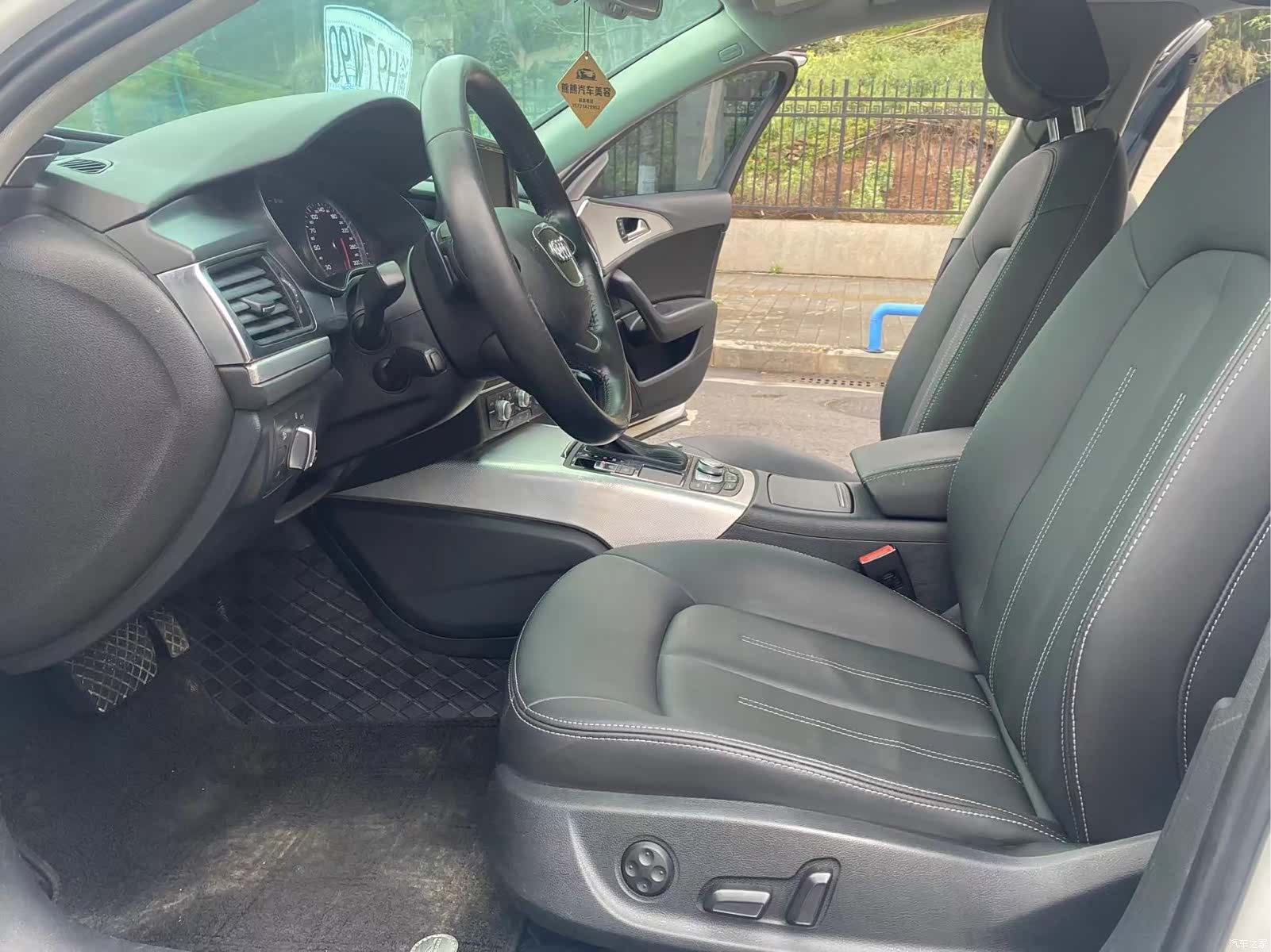 Audi A6L, 2014 7