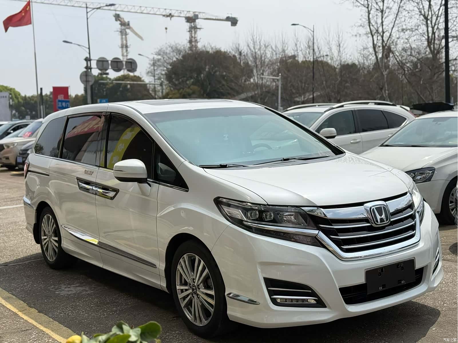 Honda Elysion, 2017 3
