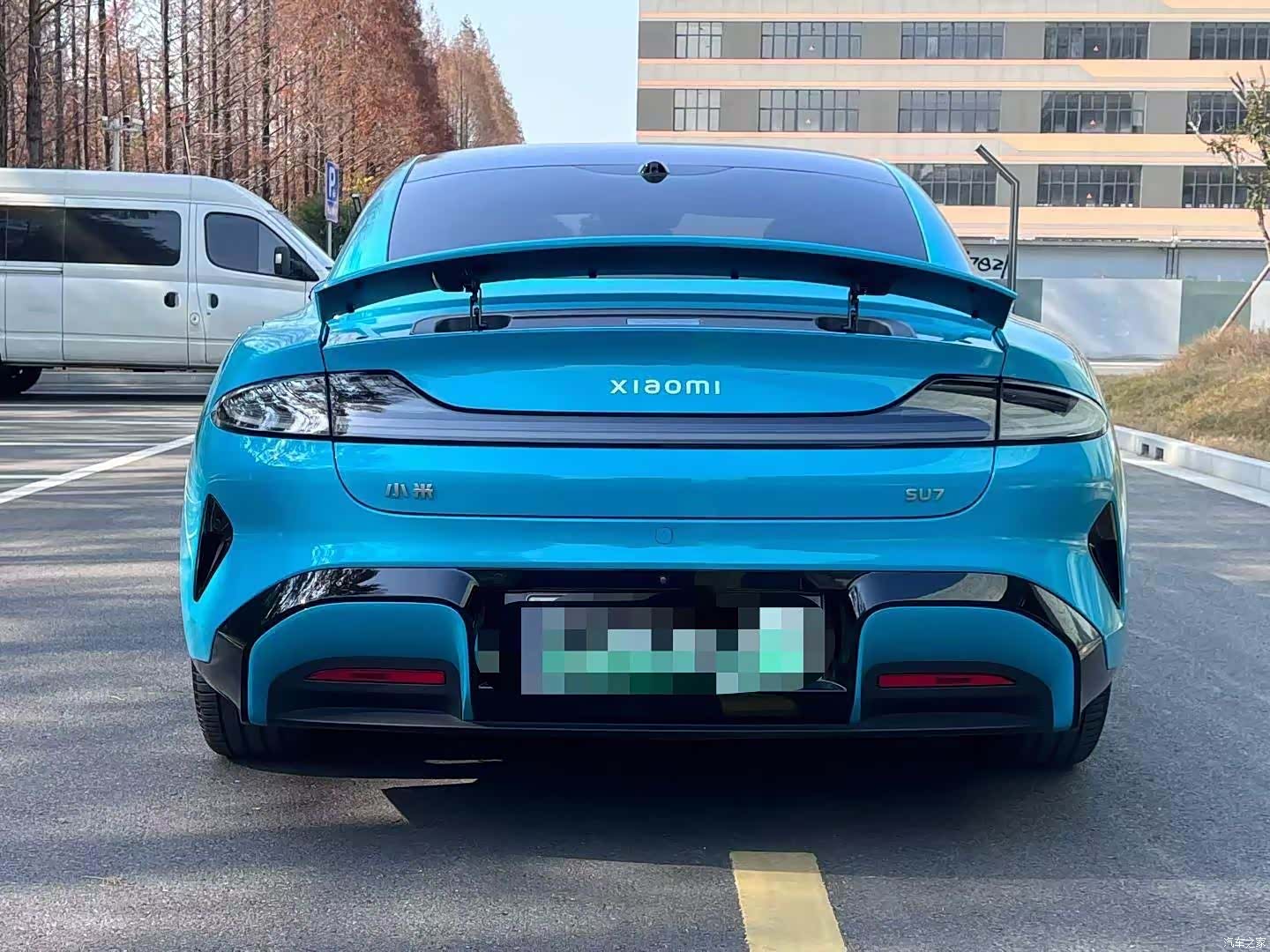 Xiaomi SU7, 2025 8