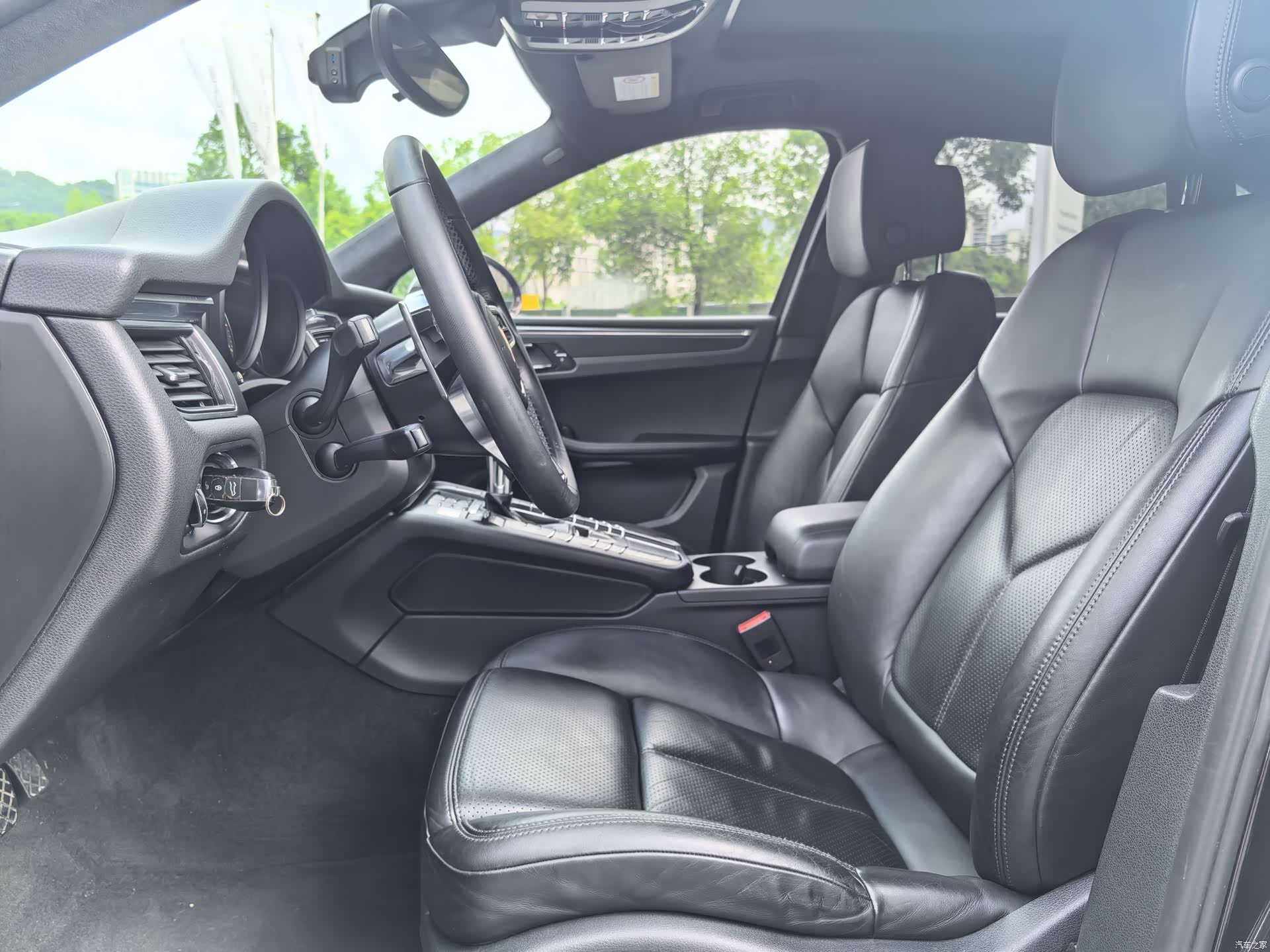 Porsche Macan, 2016 11
