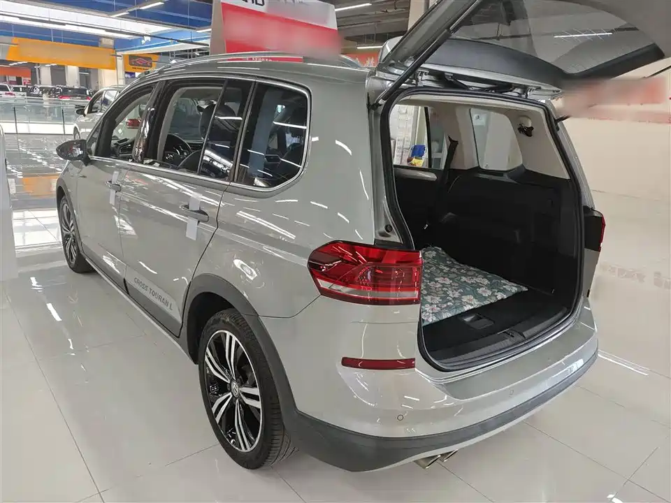 Volkswagen Touran Volkswagen Touran