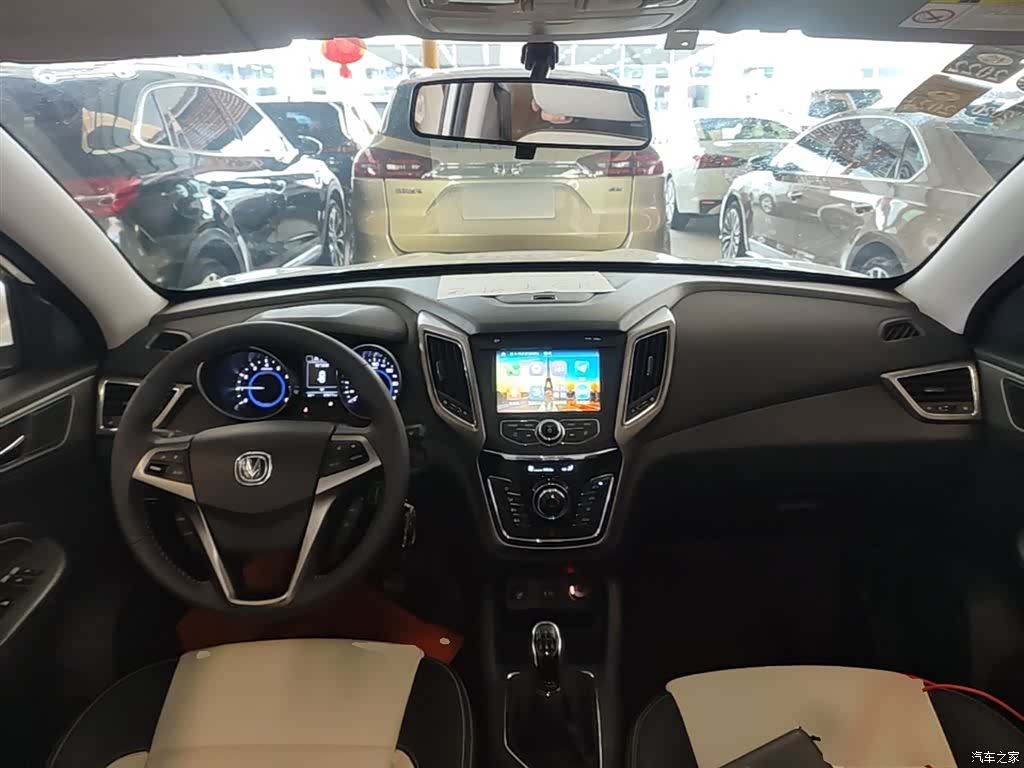 Changan CS35, 2018 10