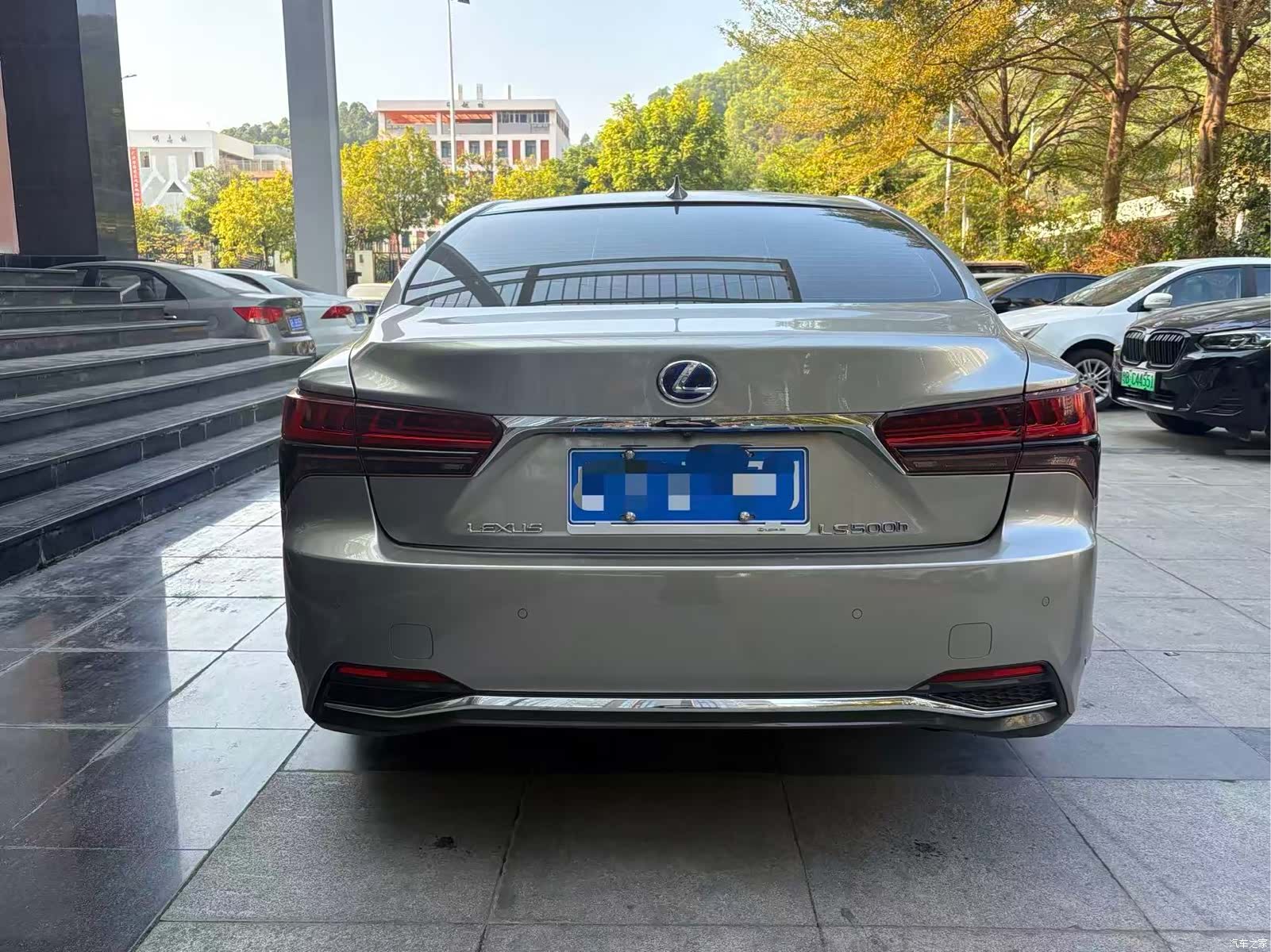 Lexus LS, 2020 9
