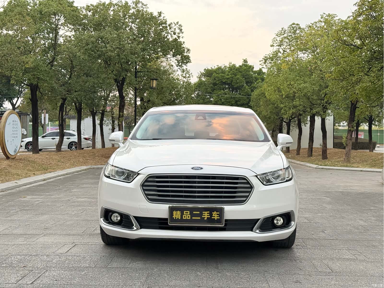 Ford Taurus, 2018 2