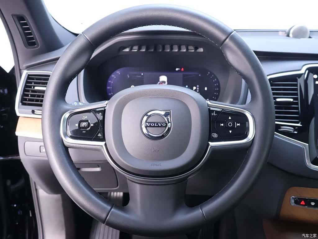 Volvo XC90, 2024 16