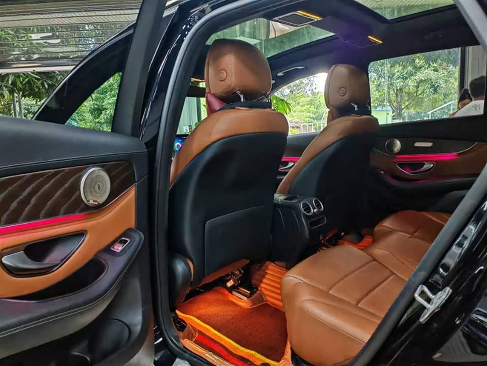 Mercedes-Benz GLC Mercedes-Benz GLC