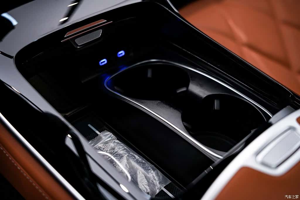 Maybach S-Class, 2024 24