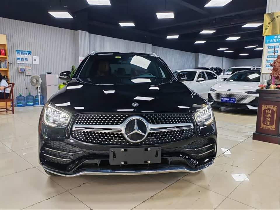 Mercedes-Benz GLC Mercedes-Benz GLC